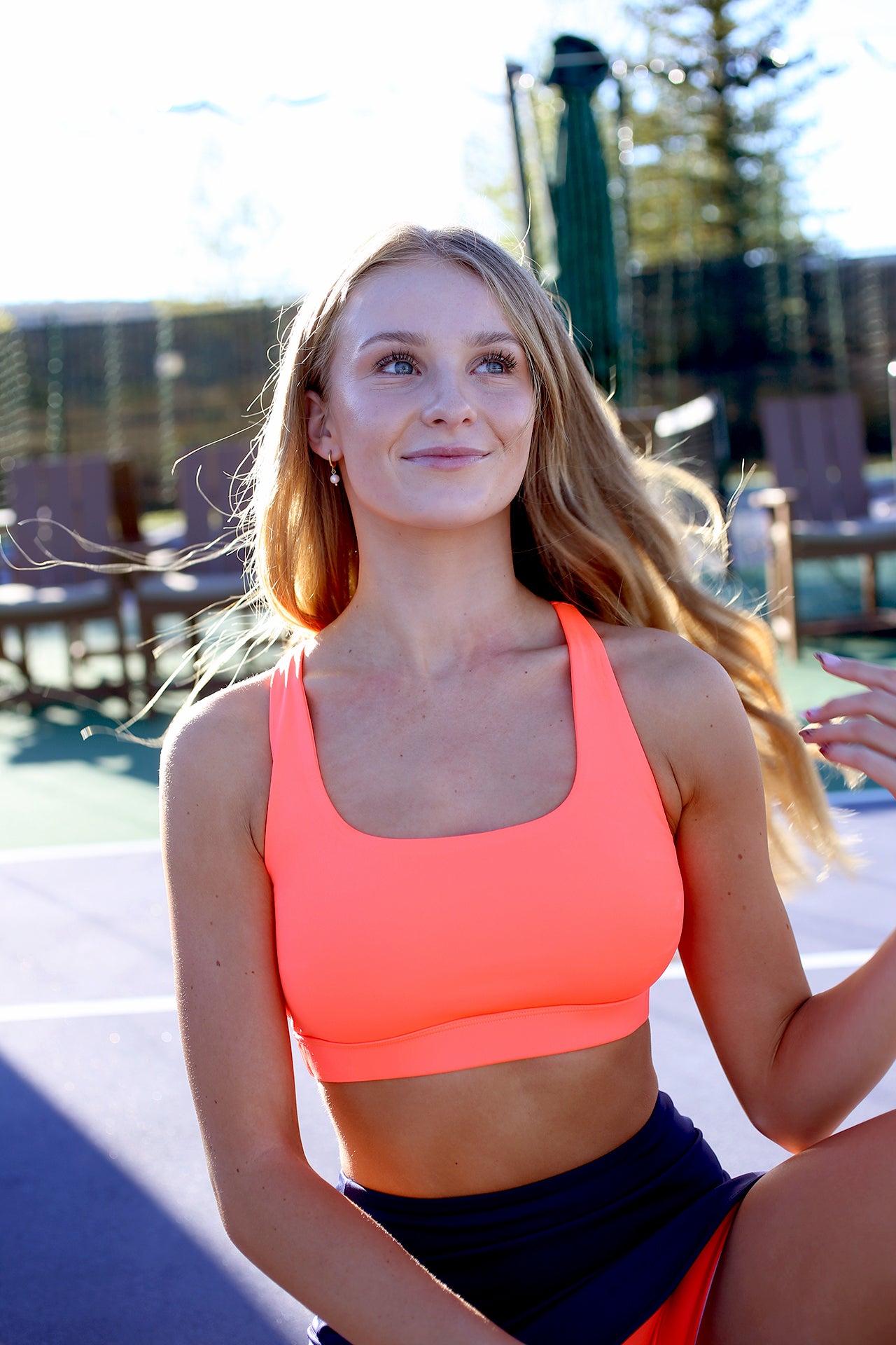 The Advantage Sports Bra - Coral